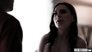 Sexy big booty teen swallowed big hard cock and enjoyed rough pussy fucking