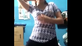 Como baila de rico la perra