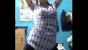 Como baila de rico la perra