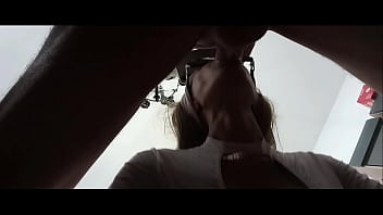 Preview milf gives a quick blowjob with a cum explosion in her mouth