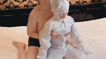 半導体製造工場勤務の巨乳人妻検査員のおっぱいを揉んで手マンする。home made amateur 個人撮影 kawasaki jk