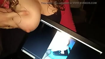 Deliciosas tetas para mi Deliciosas tetas para mi