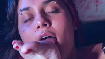 Wanna Suck This Pretty Toes thumbnail