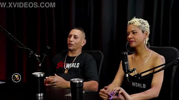 Foi oficial de casamento em uma intervista com direito ate o martelete