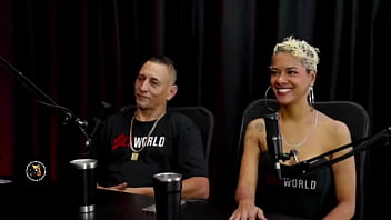 Foi oficial de casamento em uma intervista com direito ate o martelete