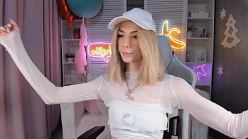 Sexy Trans So Beautiful thumbnail
