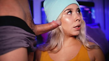 This horny college student's hobby is making her jerkoffs horny on the internet