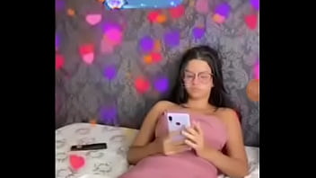 Qual é o nome dela Qual é o nome dela