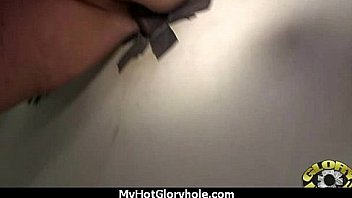 Gloryhole suck action 30