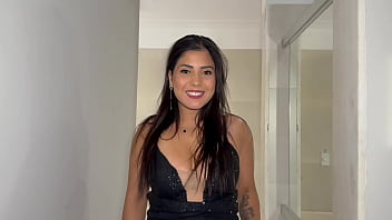 Primeira vez gravando conteúdo adulto essa morena linda e gostosa alice gomes