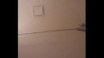 She cleaned my cock before i shower