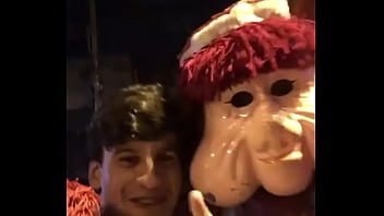 Jovem safado e fofão tarado