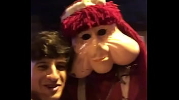 Jovem safado e fofão tarado