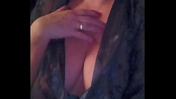 Coucou les loulous on se retrouve ce soir pour le live bonne