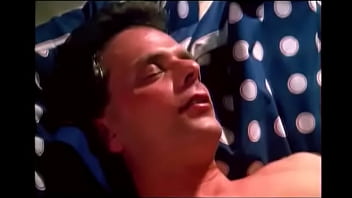 Девушка ласкает парня