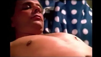 Девушка ласкает парня