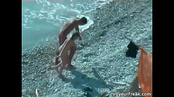 A floating blowjob voyeur cam