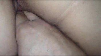 Comendo esposa com dedos