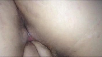 Comendo esposa com dedos