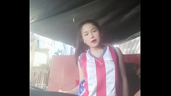 Dancing sexy to many people