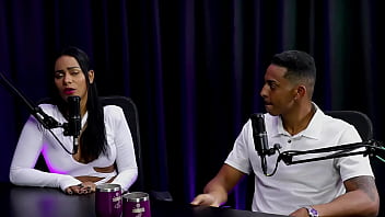 Recebeu uma proposta pra gravar nunca fez um sexo anal daquele jeito fez atendimentos fora do país e o preconceito e o que julgam as mulheres vivy marques & jhony bomba watch sheer red