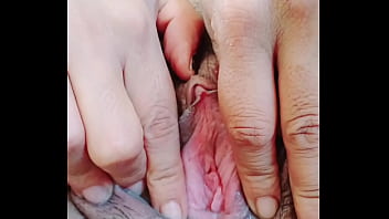 Sabrosa masturbación con este enorme consolador 2 veces me corrí tienes que ver mi rica leche