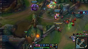 Novinho rolando em meio a putaria