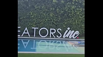 I got to hang out at creator's inc met some cool people shot some content was fun