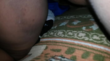 Namorada rebolando gostoso