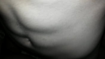 Namorada rebolando gostoso