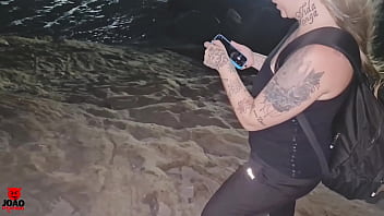 Patricinha fudeu com o nego na praia do rj loira luxx