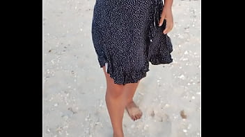 Mostrándome desnuda en público