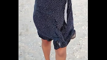 Mostrándome desnuda en público