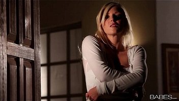 Solo play niki lee young