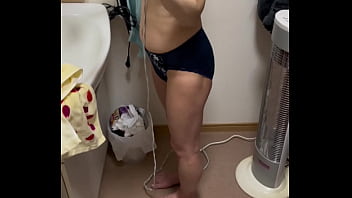 Today's wife beautiful nipples filmed in the bath before sex