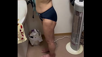 Today's wife beautiful nipples filmed in the bath before sex