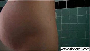 Alone Girl Try Things To Fill Her Holes To Get Climax Video 19 thumbnail