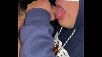 Me La Maman Muy Rico En El Parque thumbnail