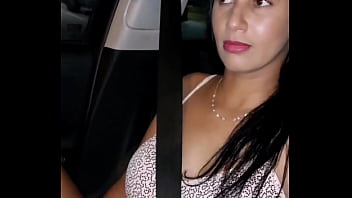 O corno leva a bruna para dar para um fã ela deu gostoso e gozou de verdade de agora em diante ela vai sair com um fã pelo menos uma vez por mês você pode ser o próximo