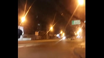 O corno leva a bruna para dar para um fã ela deu gostoso e gozou de verdade de agora em diante ela vai sair com um fã pelo menos uma vez por mês você pode ser o próximo