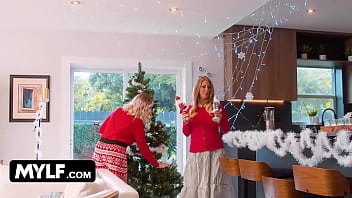 Tis the season to be freeused Tis the season to be freeused