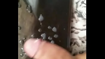 Gozando Gostoso Na Punheta thumbnail