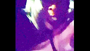 Fodendo rapidinho com motorista de aplicativo mais pra curtirem o som porque a luz do celular falhou na proxima prometo que capricho na iluminação ou faço de dia