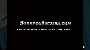 Horny babes play wth a strapon