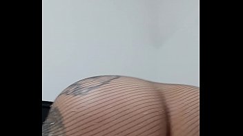 Abre bien la boca que mi leche te llegara a ella