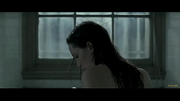 Rebecca hall the awakening 2011