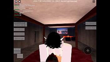 Elf hoe makes me nut in her mouth