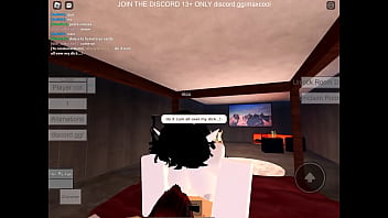 Elf hoe makes me nut in her mouth