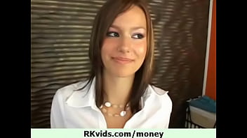 Money Really Talks For This Chicks 25 thumbnail