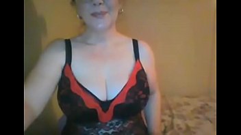 Mature bigsexytitsoo webcam demo